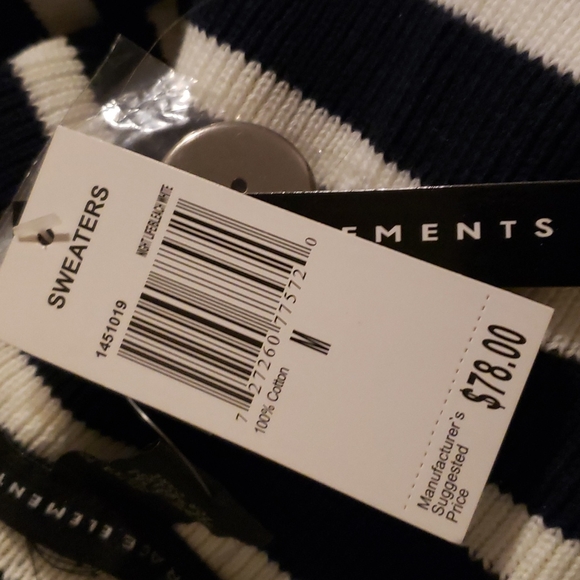 Sweater - Picture 2 of 2